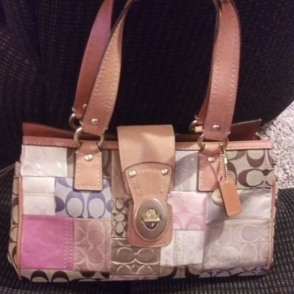 Coach Patchwork Signature Logo Multi Pastel Leathe